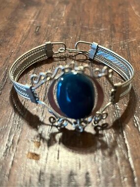 Vintage Artisan Filigree Wire Wrapped Bangle Bracelet - Teal Blue Stone
